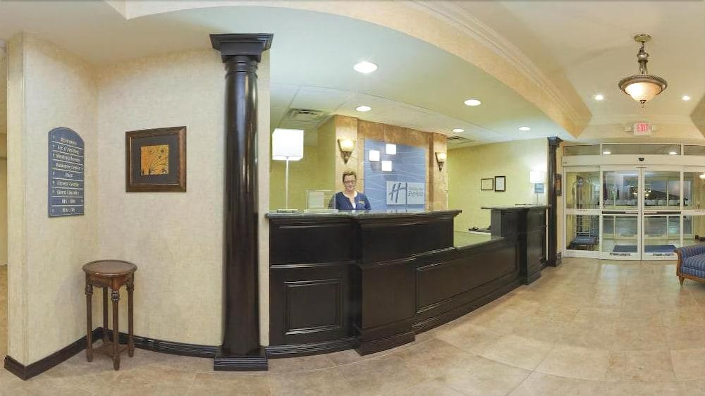 Holiday Inn Express Hotel & Suites Frankfort By Ihg Εξωτερικό φωτογραφία