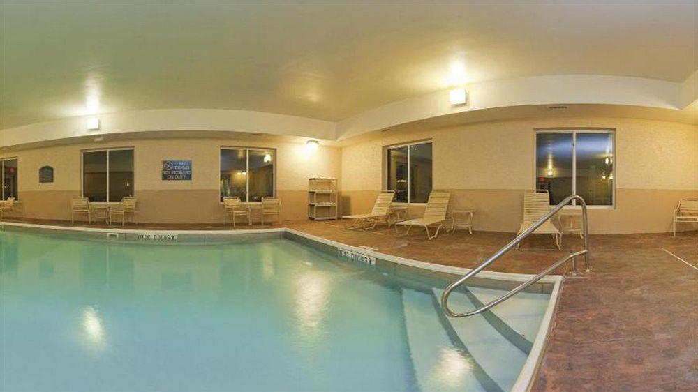 Holiday Inn Express Hotel & Suites Frankfort By Ihg Εξωτερικό φωτογραφία