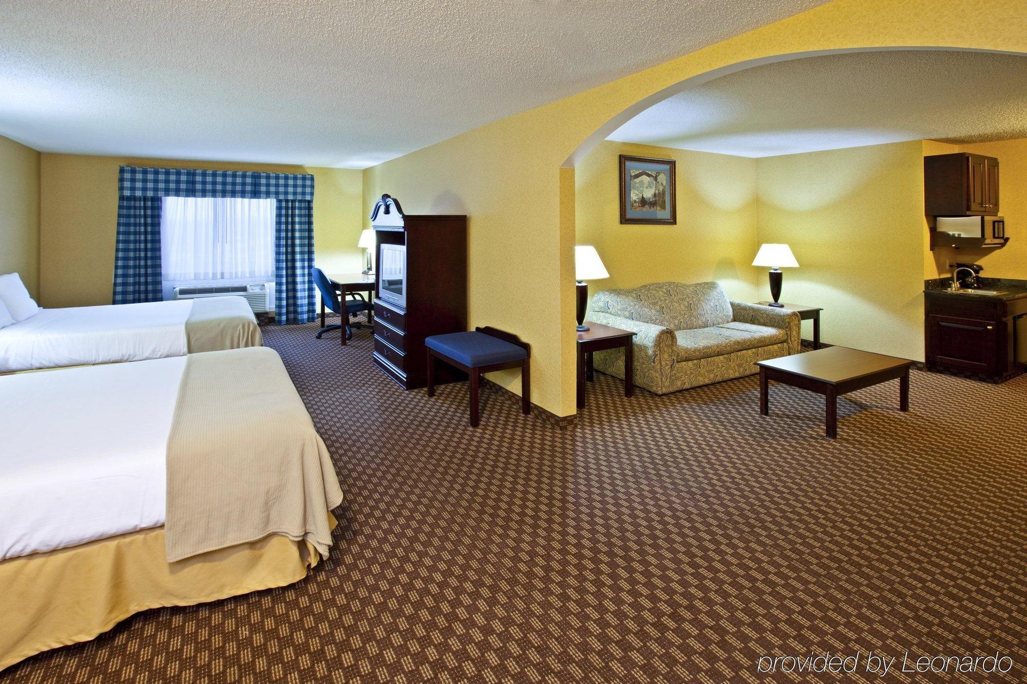 Holiday Inn Express Hotel & Suites Frankfort By Ihg Δωμάτιο φωτογραφία