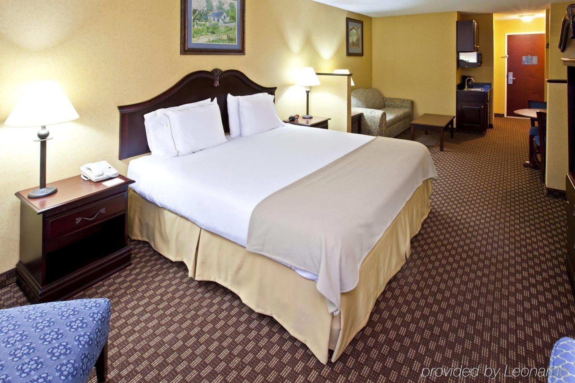 Holiday Inn Express Hotel & Suites Frankfort By Ihg Δωμάτιο φωτογραφία