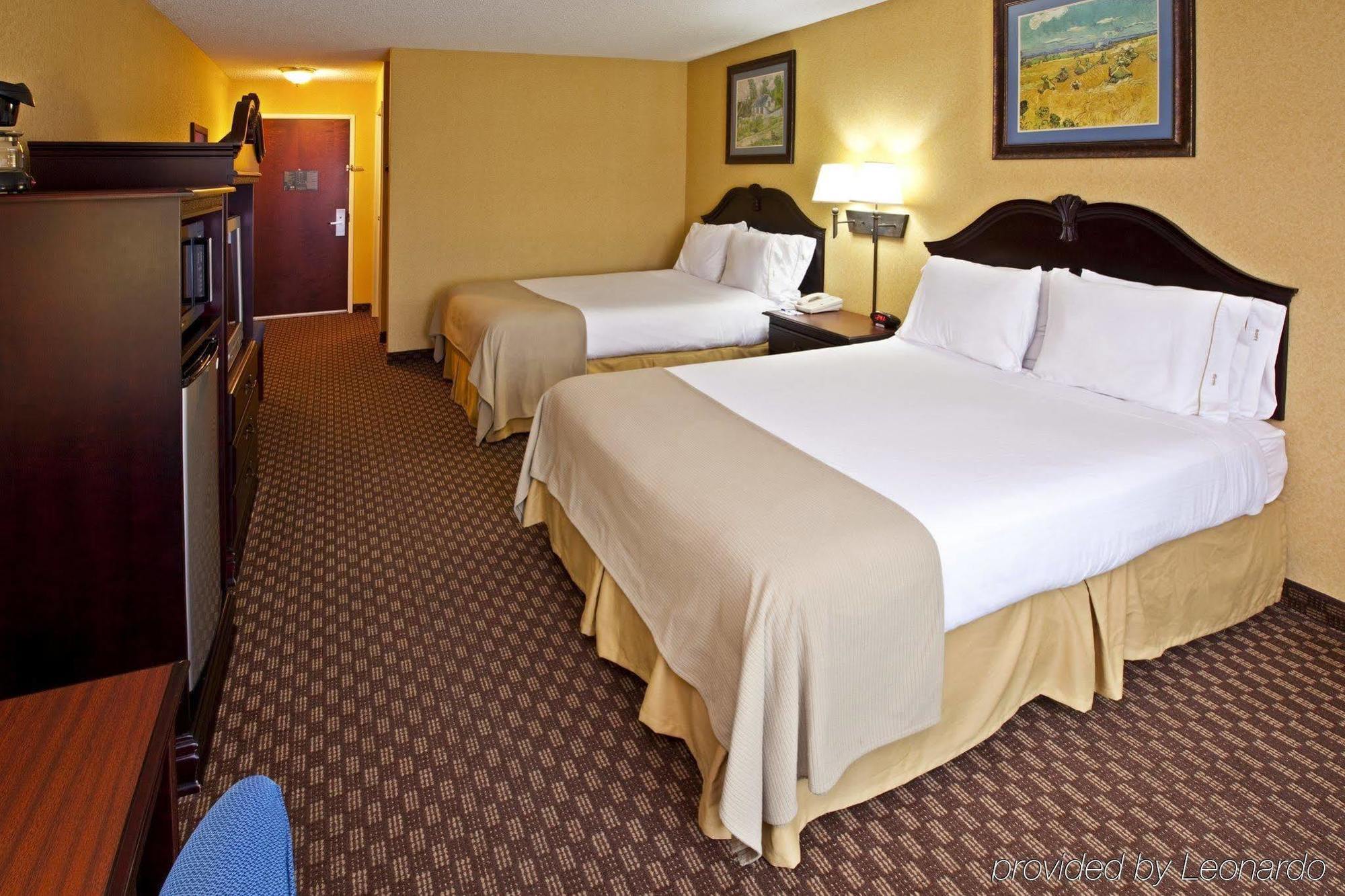 Holiday Inn Express Hotel & Suites Frankfort By Ihg Δωμάτιο φωτογραφία